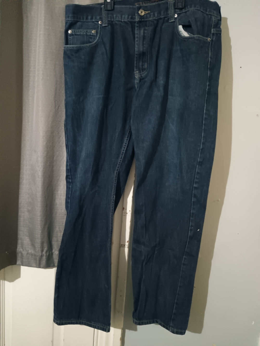 Men's Dark Blue Jeans - Classic Straight Fit